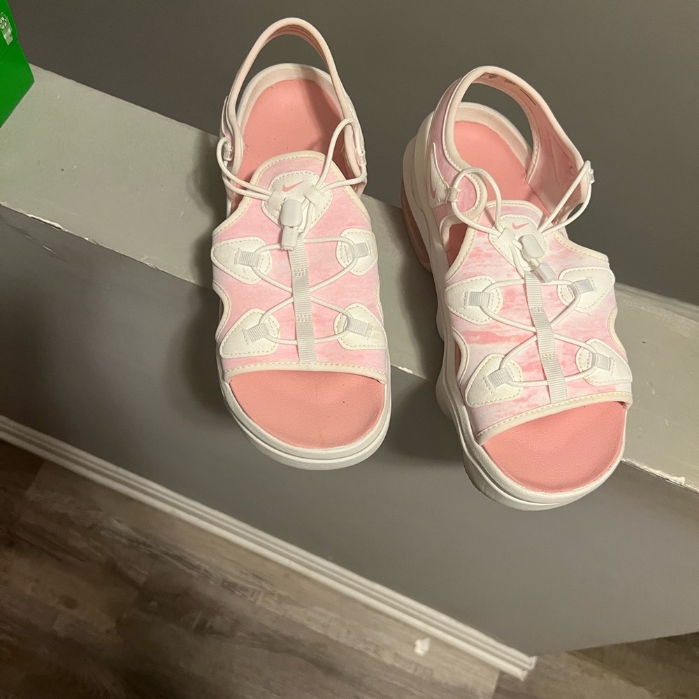 Nike Air Max Koko Sandals Pink and White Women's